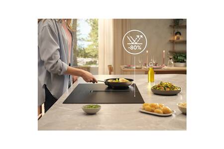 Plaque de cuisson avec hotte intégrée Electrolux KCC84450CZ