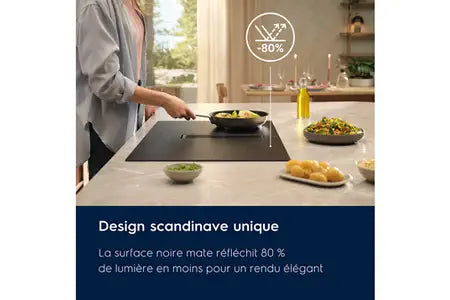 Plaque de cuisson avec hotte intégrée Electrolux KCC84450CZ